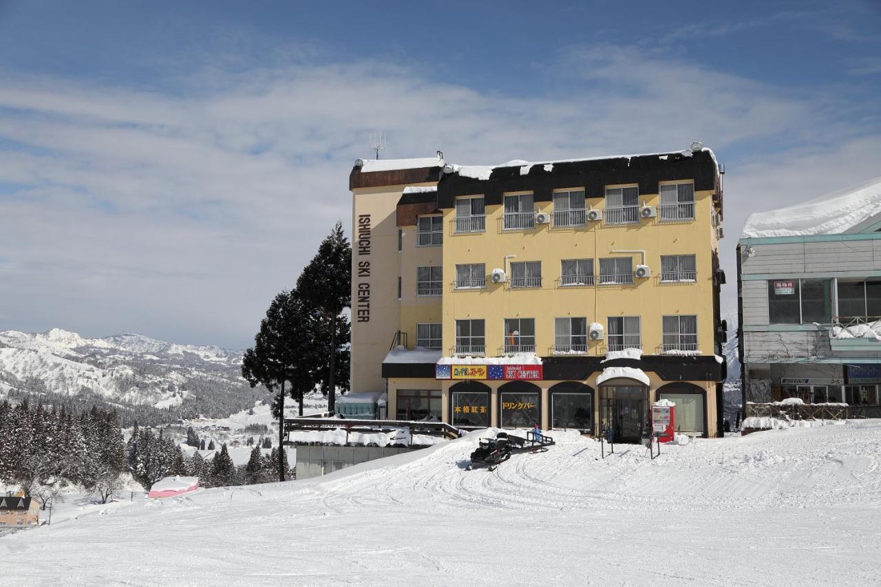 Ishiuchi Ski Center Minamiuonuma Экстерьер фото